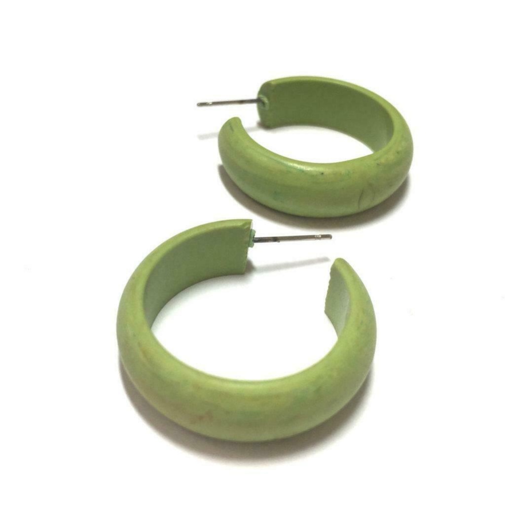 Chartreuse Green Matte Marbled Simple Hoop Earrings 18$